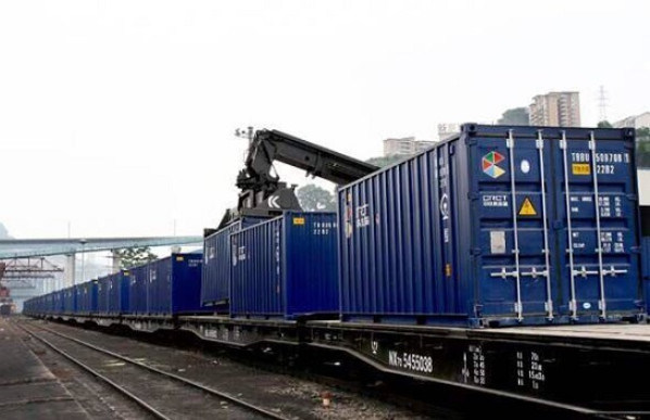 Von NINGBO China nach Europa EU Eisenbahnfrachtspediteur Zug Waggon Versand Transport