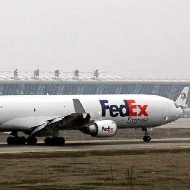 Air Dhl bietet Fedex günstigeren Transportversand von Shanghai, China, nach Mexiko, Kanada