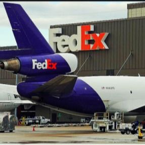 Fracht von Tür zu Tür, internationaler Versand von China, Shanghai nach Saudi-Arabien, Fedex-Lieferung, Express-Logistik